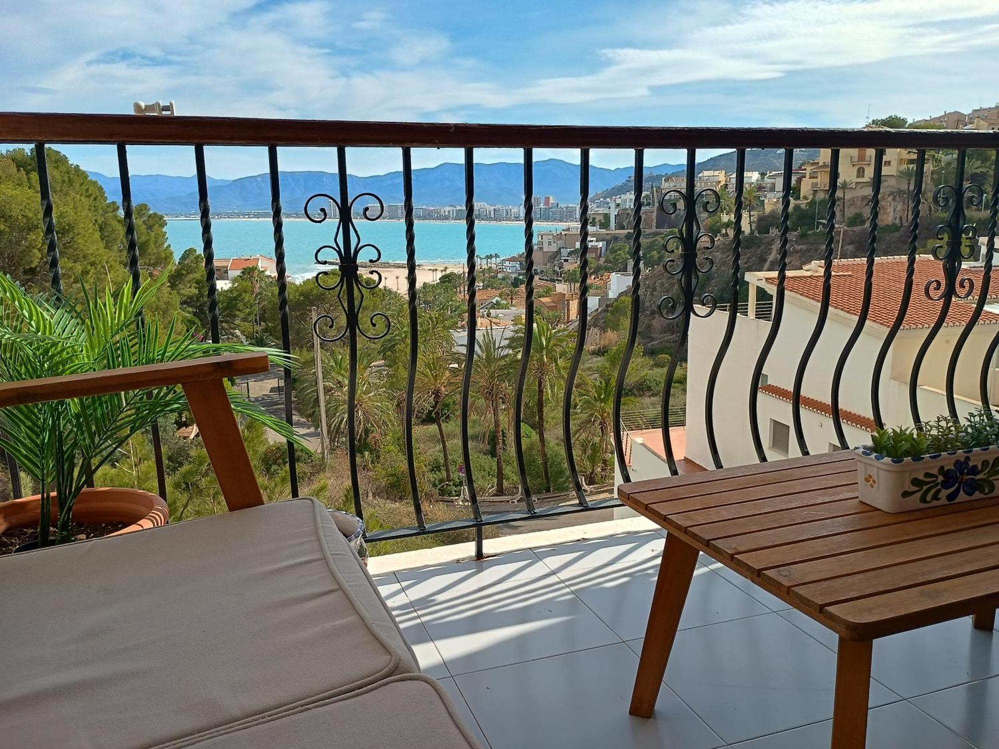 Royal Beach - Appartment With Sea View & Terrace فارو دي كوييرا المظهر الخارجي الصورة