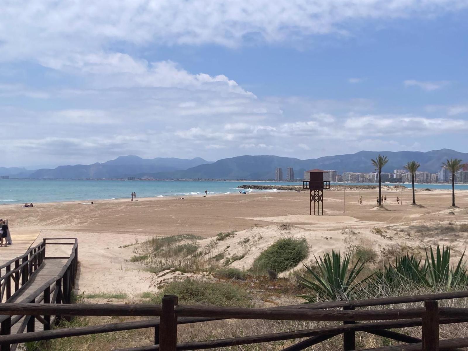 Royal Beach - Appartment With Sea View & Terrace فارو دي كوييرا المظهر الخارجي الصورة